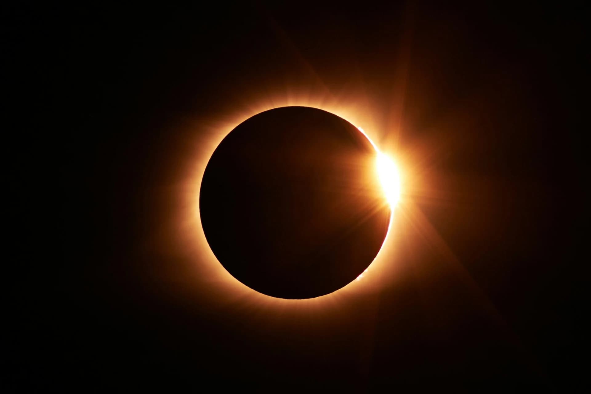 Eclissi solare del 12 agosto 2026: a che ora vederla e dove sarà visibile in Italia