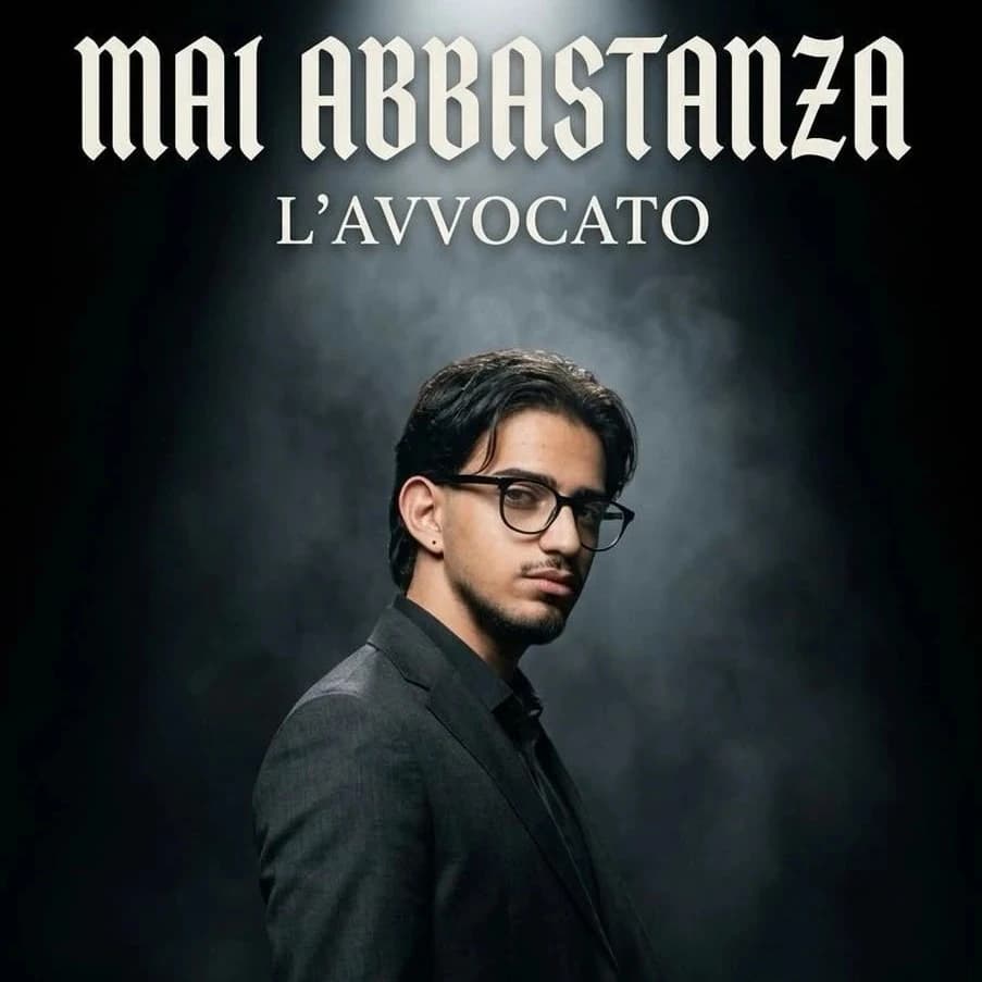 Antonio Caruso "L'Avvocato" porta sul palco "Mai abbastanza": al via il primo tour tra l'Unical e Cosenza